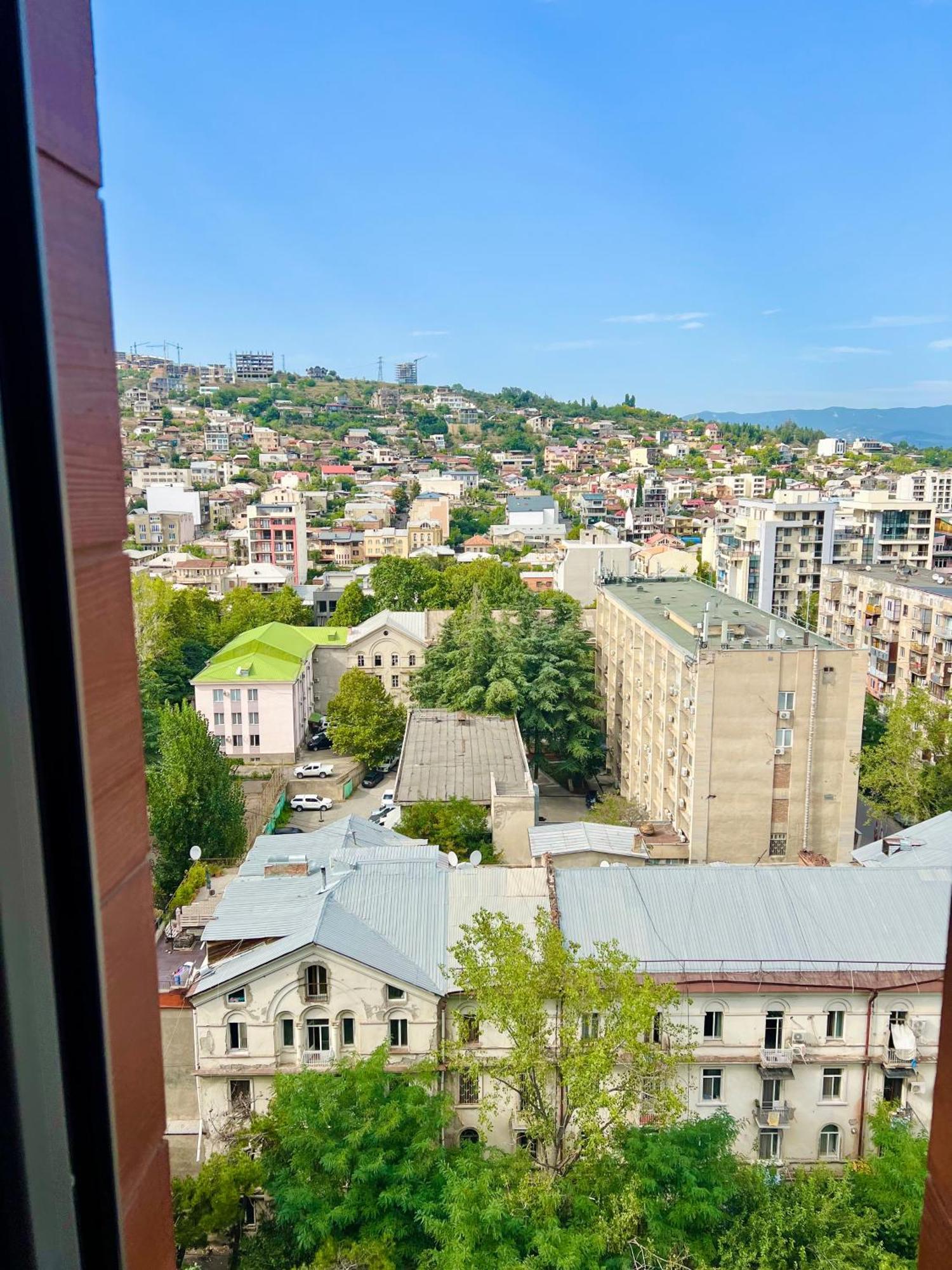 דירה In “green Budapest “ טביליסי
